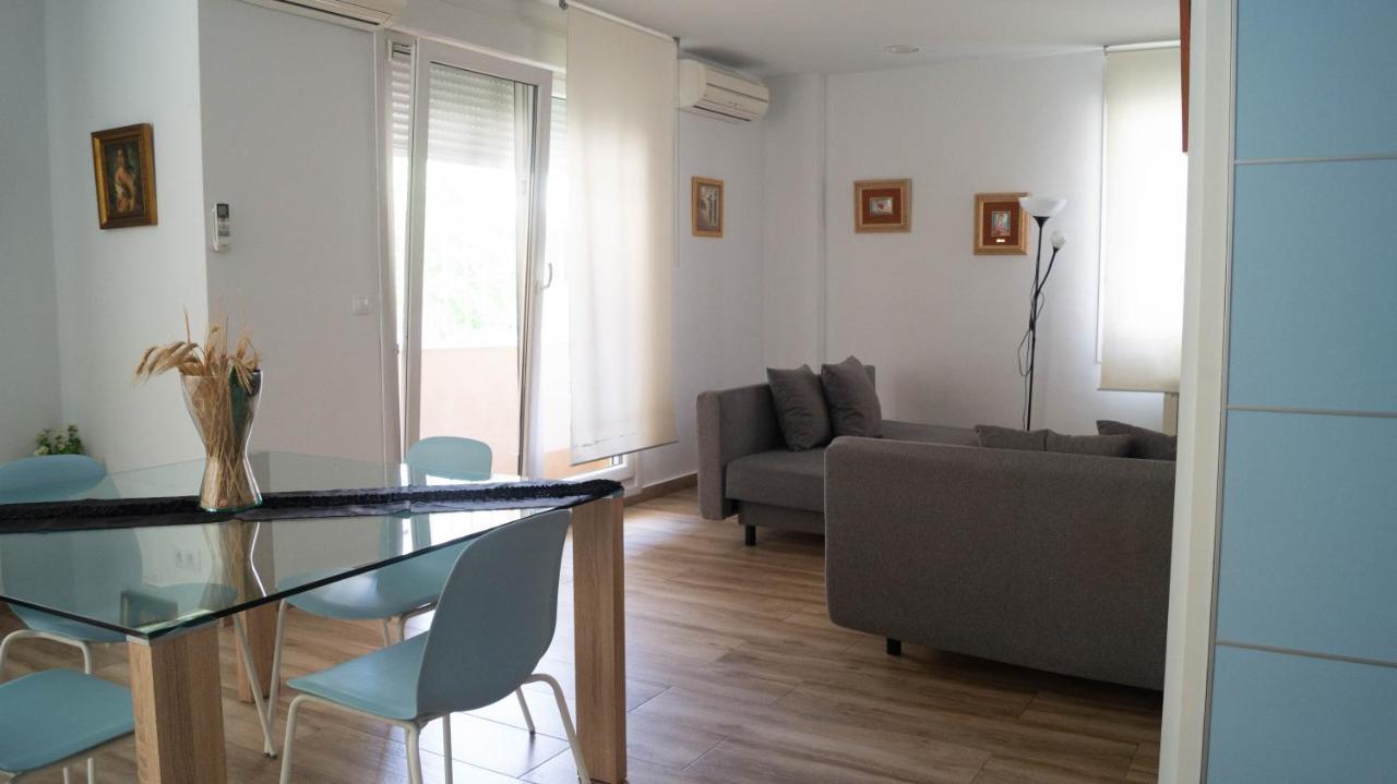 Zaragoza Y Sus 2 Catedrales Apartment Exterior foto
